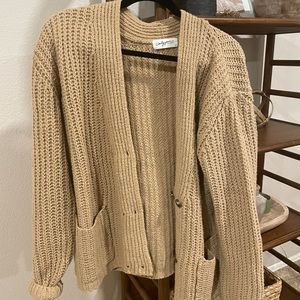 Carly Jean Los Angeles Nash cardigan!